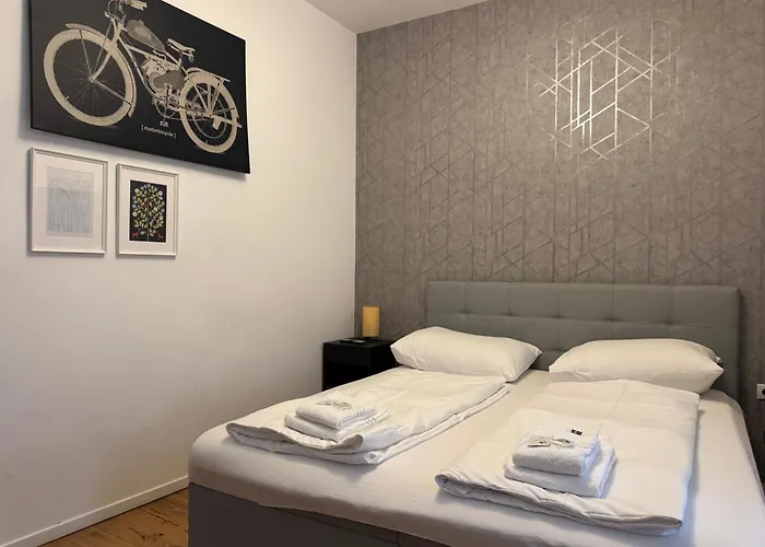 Urban Nest Apartment